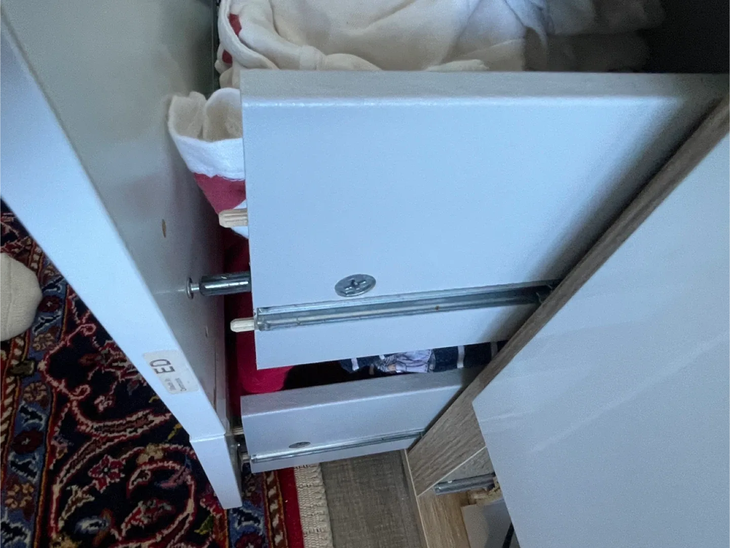 White 6-Drawer Dresser(Needs Minor Fixes) image indicator(3)