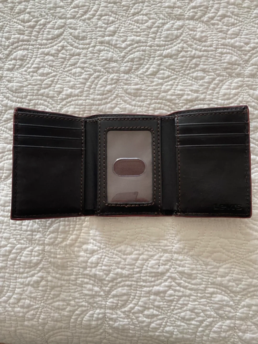 Levi's Brown Tri-Fold Wallet image indicator(3)
