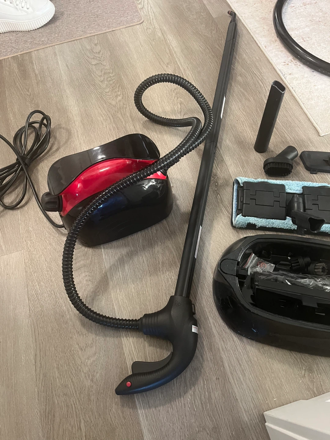 Steam Cleaner with Attachments - Great condition
