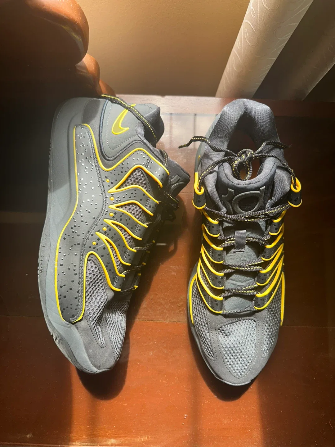 Nike KD 18 Rain City Basketball Shoes - Size 12