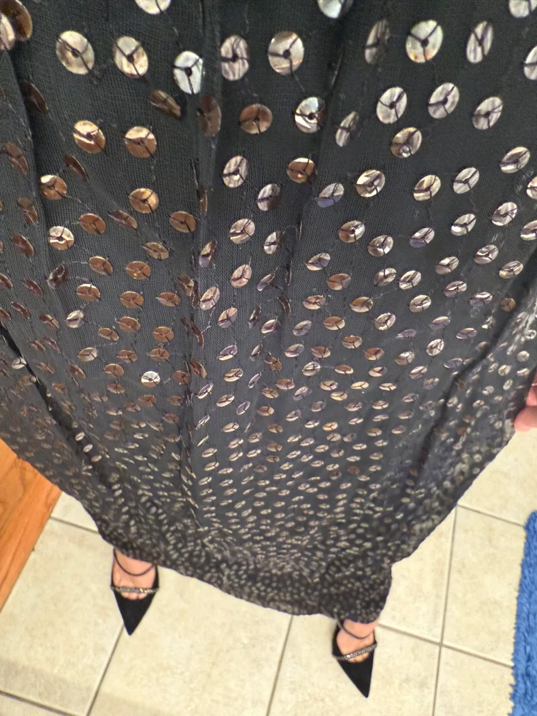 Black Sequin Maxi Dress image indicator(6)