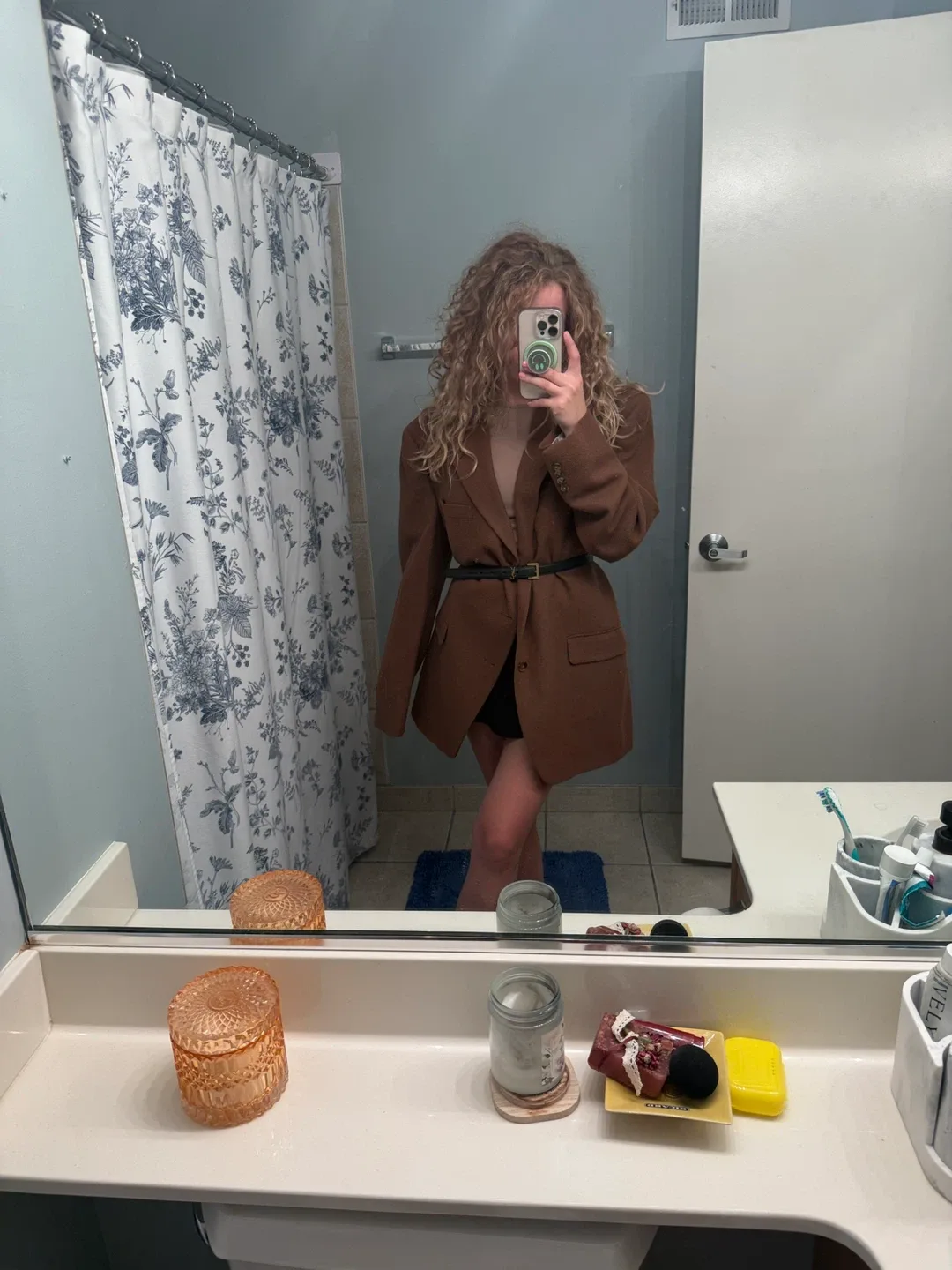 HART SCHAFFNER & MARX Camel Hair Blazer - L image indicator(2)