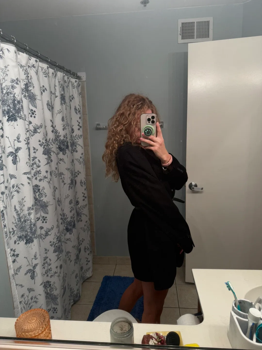 Loro Piano  Black Blazer - Size L image indicator(2)