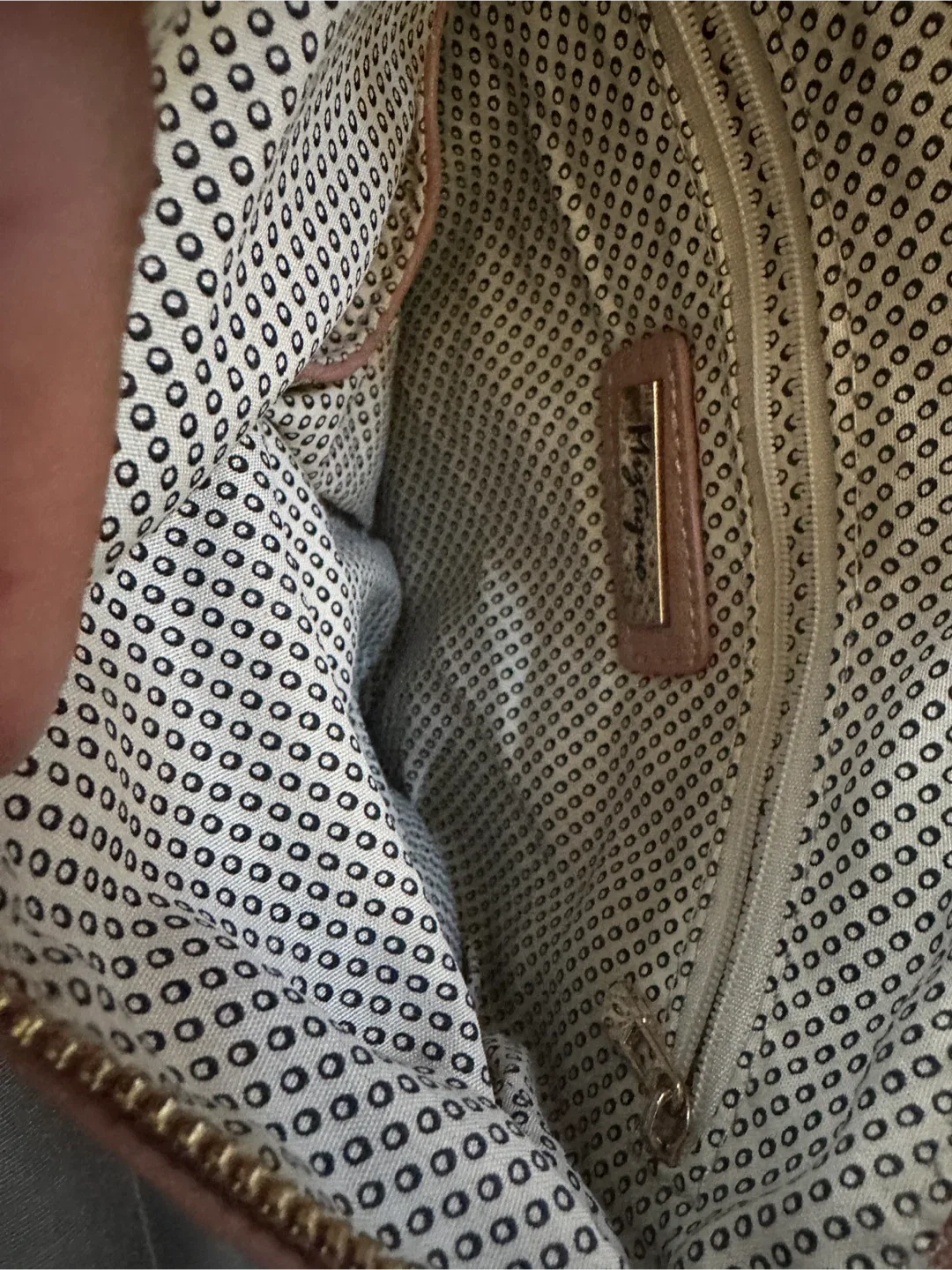 Crossbody Bag - $10 - East York image indicator(3)