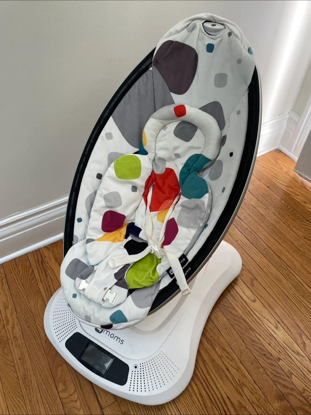 Baby swing rocker (4moms) image indicator(2)