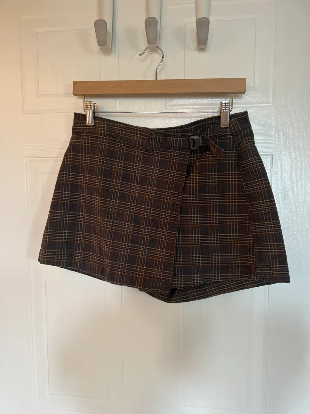 American Eagle Plaid Skort - Size 8 thumbnail