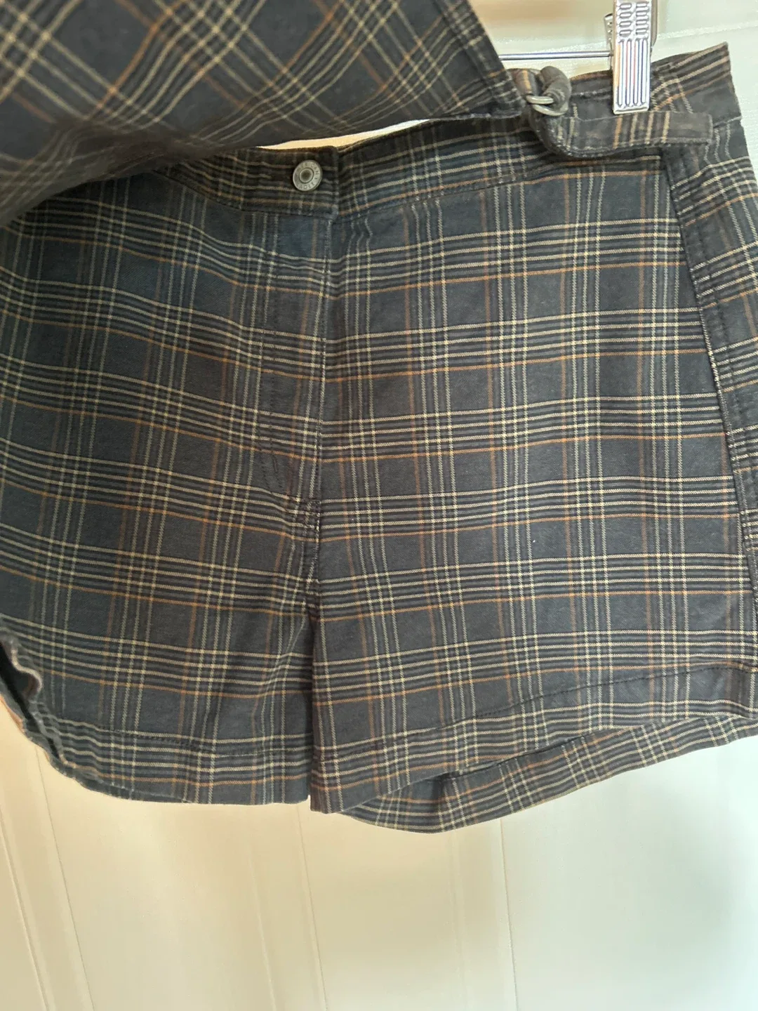 American Eagle Plaid Skort - Size 8 image indicator(5)