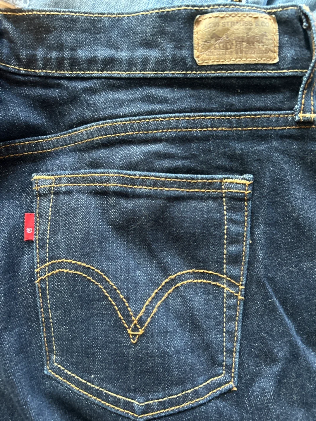 Levi's 505 Straight Leg Jeans - Size 8M image indicator(4)