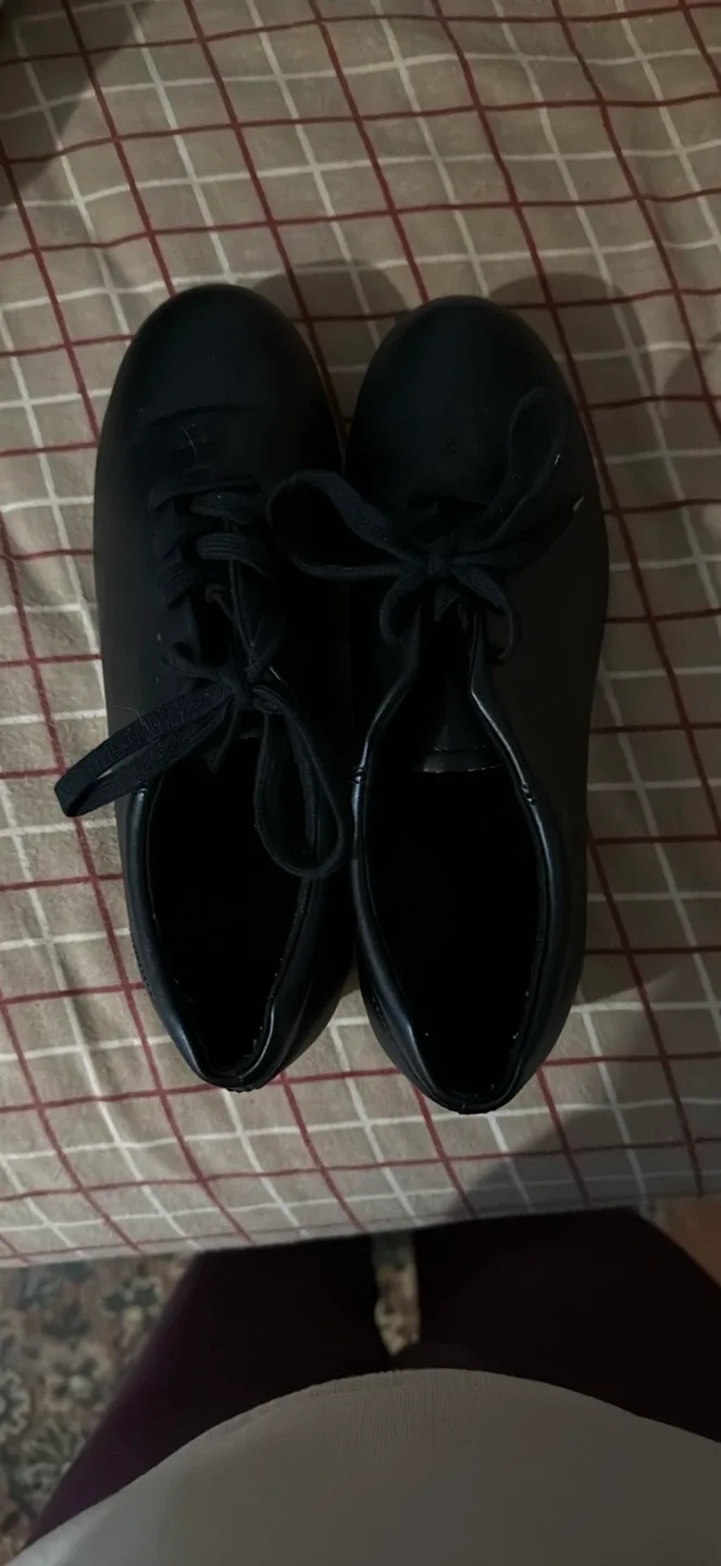 Capezio Black Tap Shoes image indicator(2)