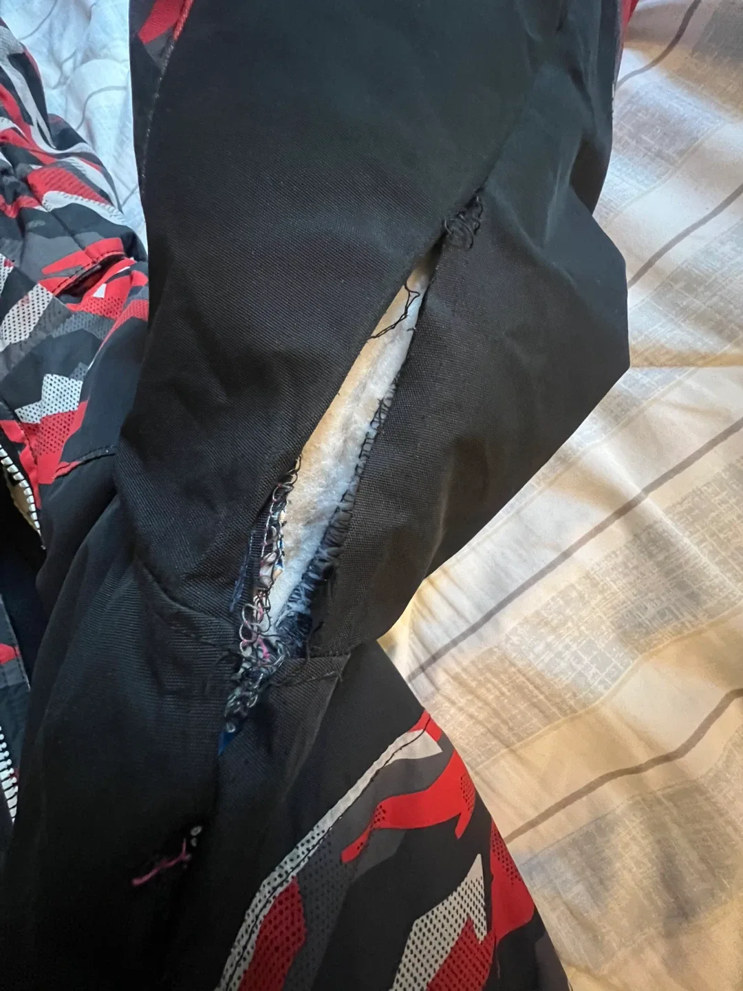 OshKosh B'gosh Winter Jacket - Size 7 image indicator(3)