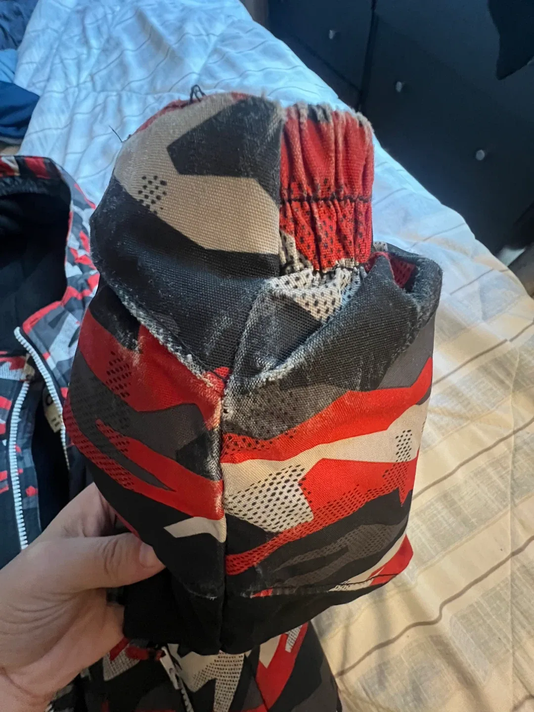 OshKosh B'gosh Winter Jacket - Size 7 image indicator(4)