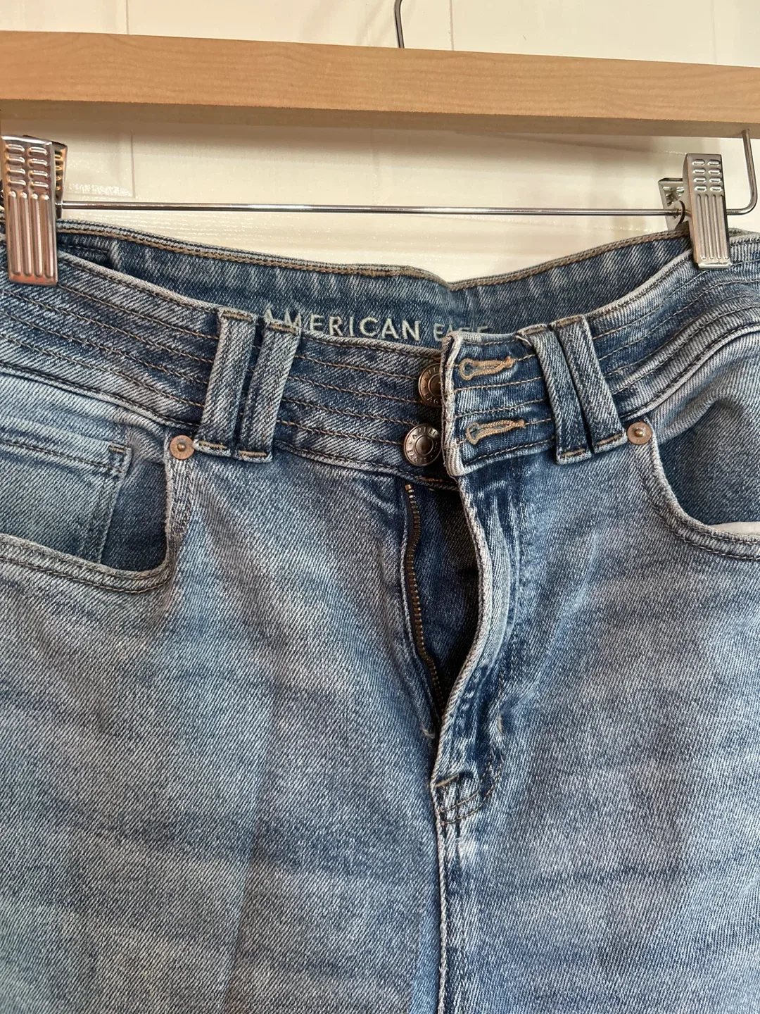 American Eagle Jeans - Size 8 Regular image indicator(3)