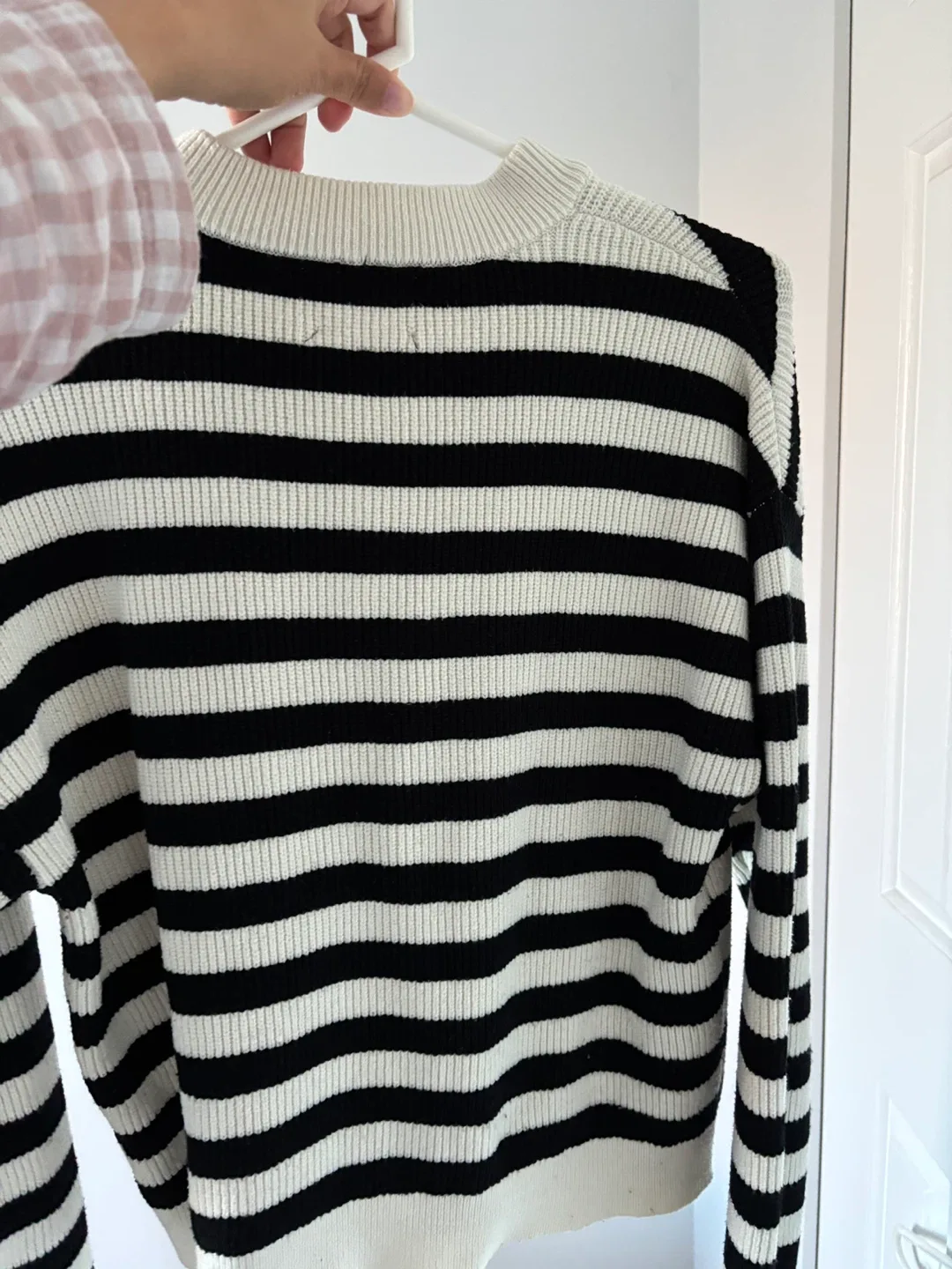 Zara Striped Sweater - Size 13-14 image indicator(4)