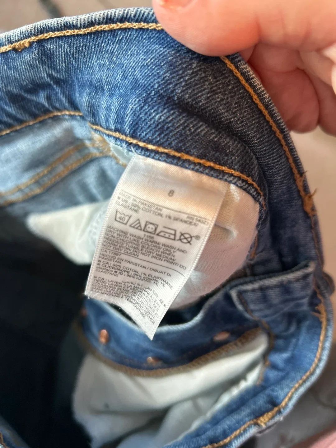 Old Navy Sky-Hi Straight Jeans - Size 8 image indicator(4)