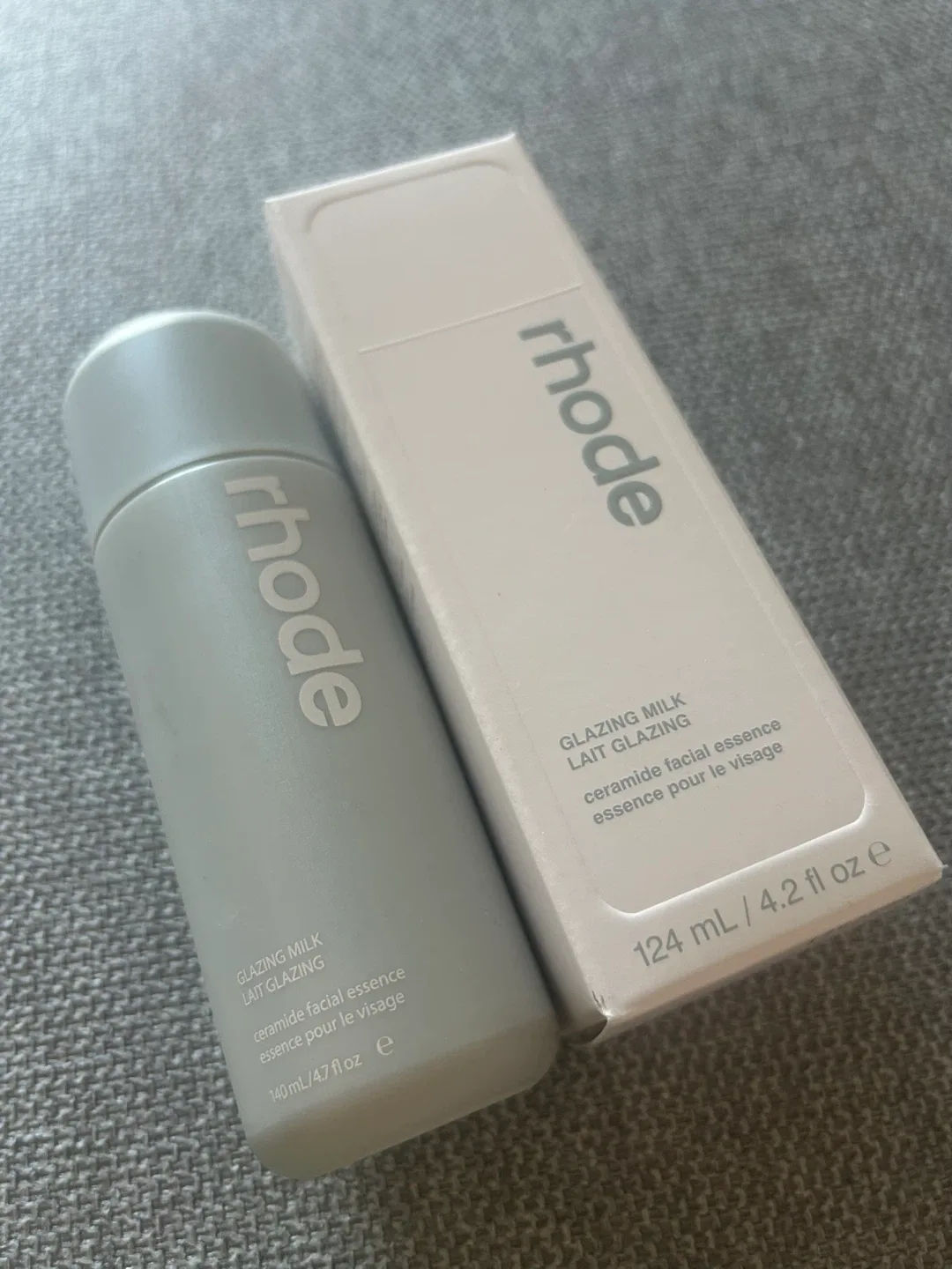 Rhode glazing milk 124ml, previous matte bottle image indicator(2)