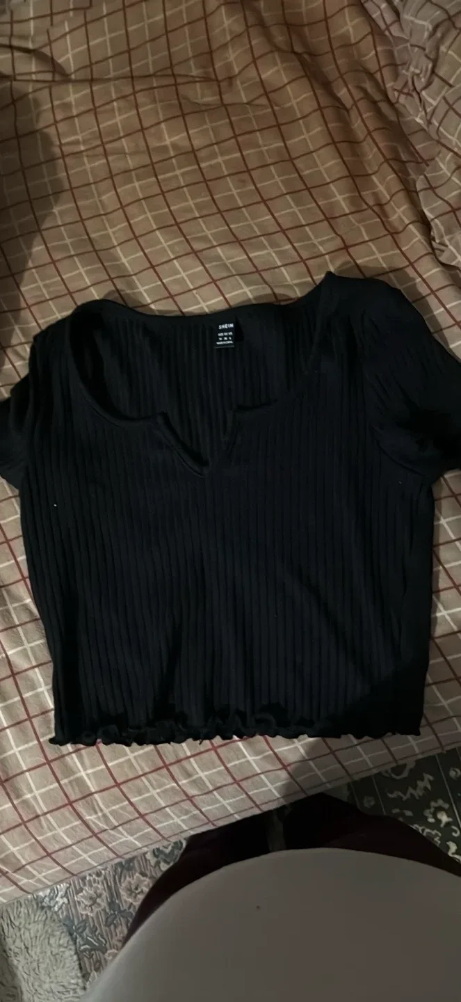 Shein 3pc Ribbed Crop Top - Size M image indicator(3)