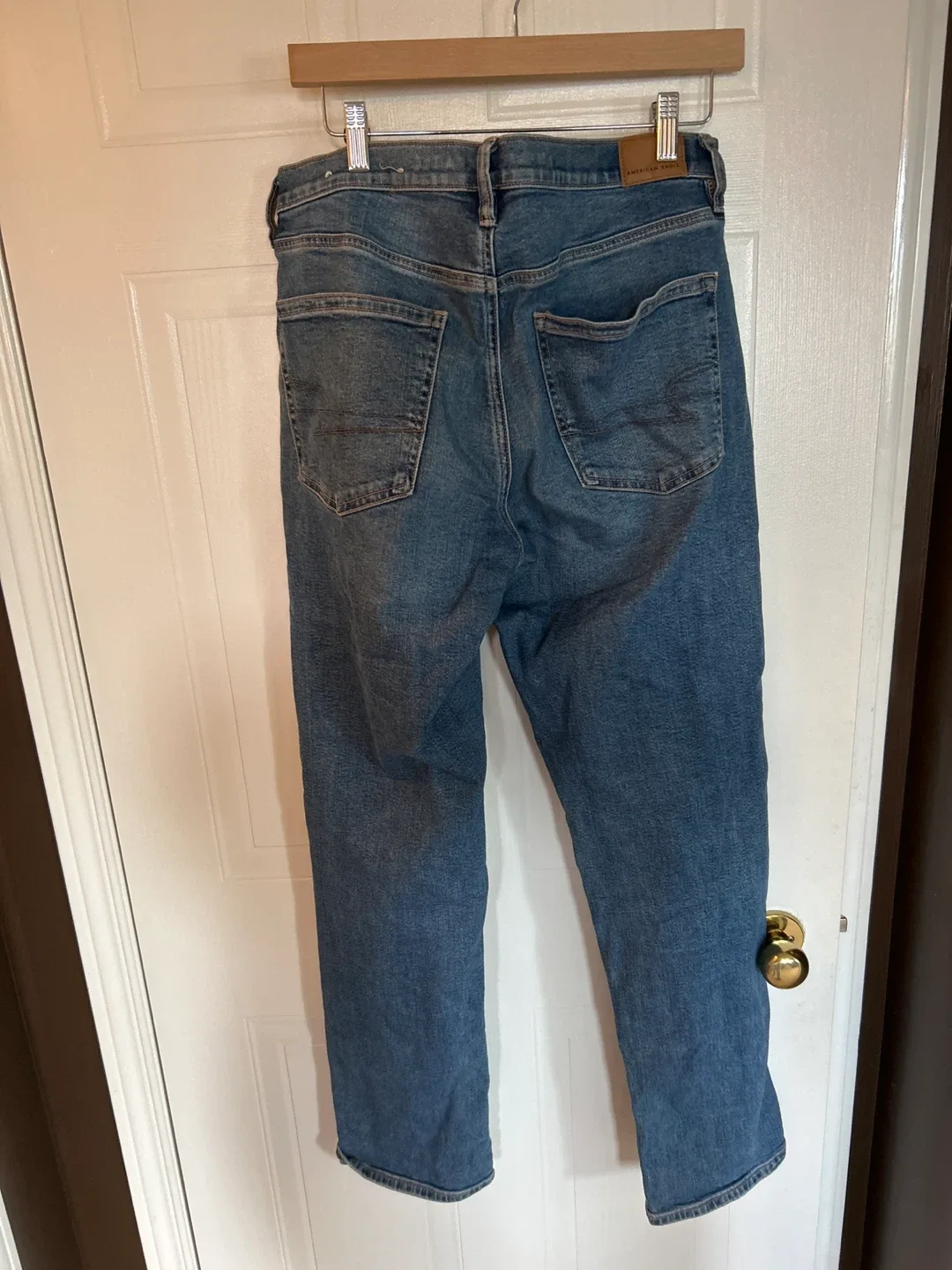 American Eagle '90s Straight Jeans - Size 8 Long image indicator(2)