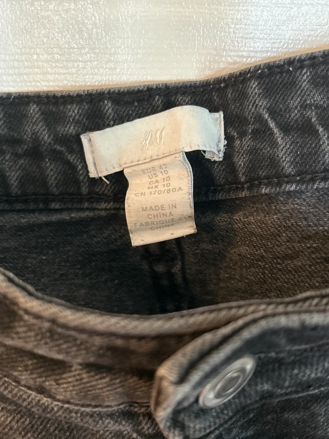 H&M Black Denim Jeans - Size 10 image indicator(2)
