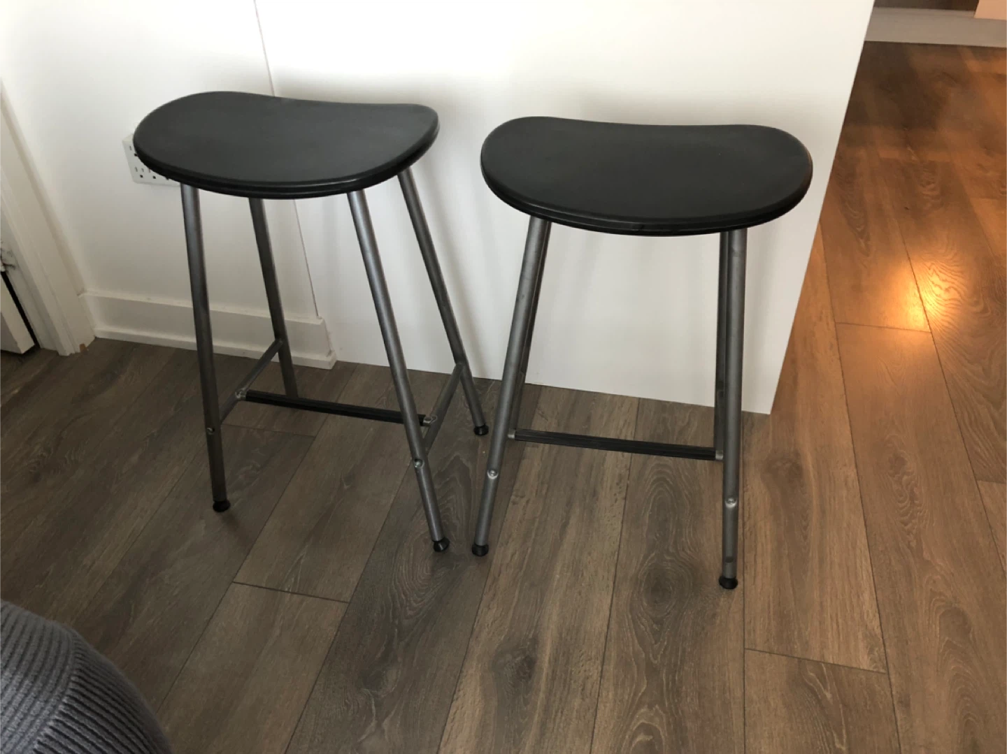 Set of 2 Black Bar Stools