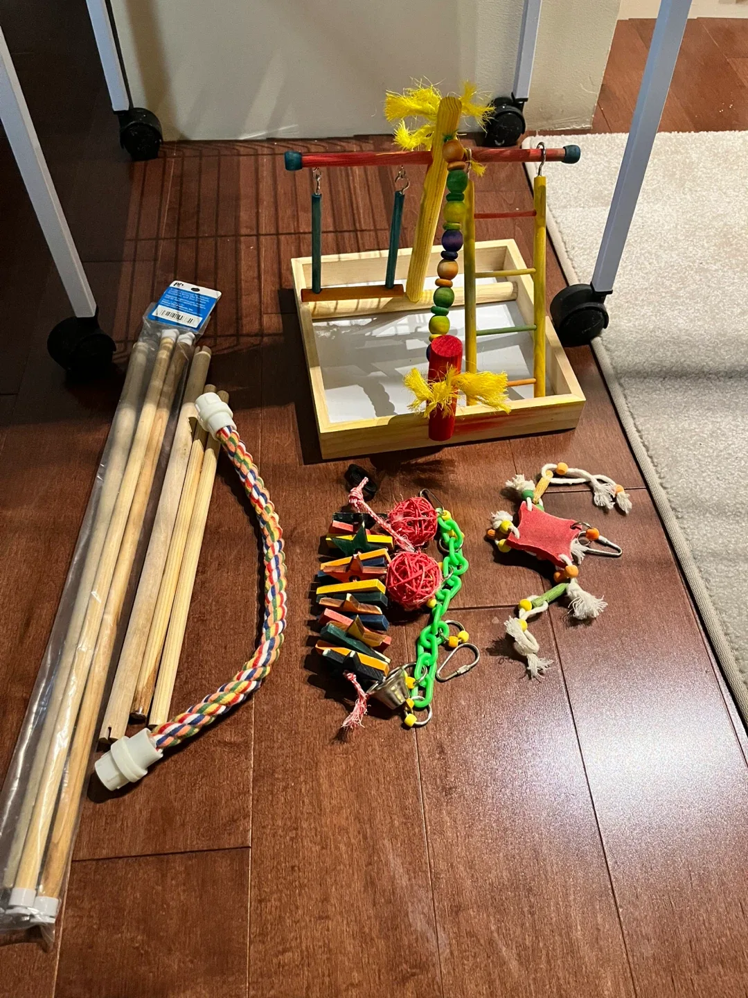 Bird Cage with Stand & Accessories image indicator(3)