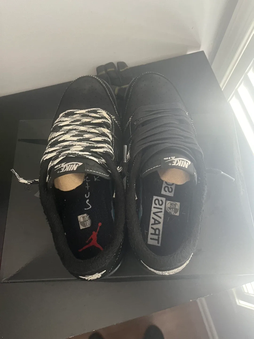 Nike Air Jordan 1 Low Travis Scott Phantom, Size 10 image indicator(2)