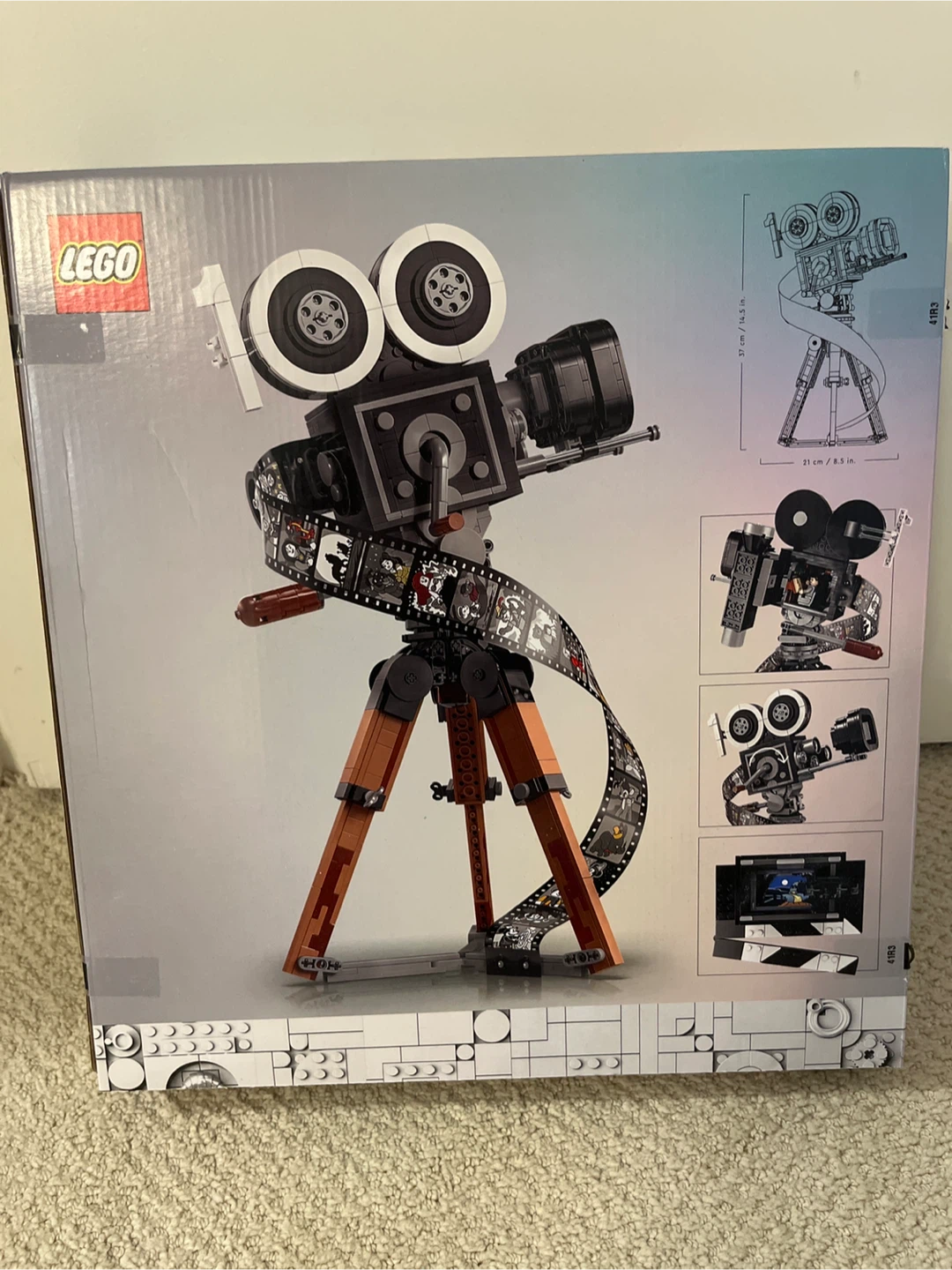 LEGO Disney 100 Film Camera (43230) - photo 2