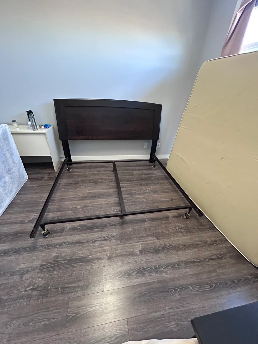 Dark Wood King size Bed Frame with Headboard - photo 2