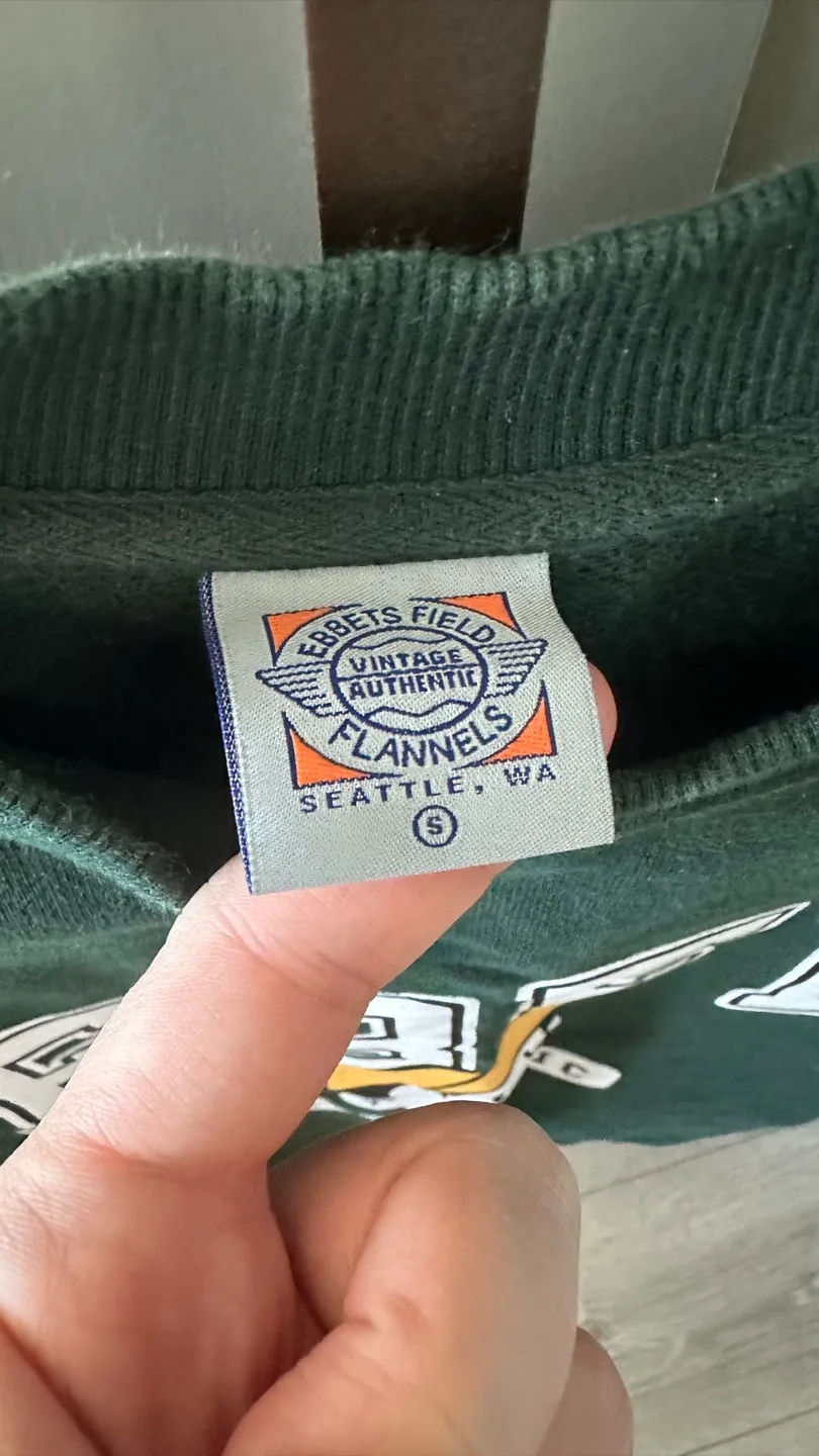 Ebbets Field Flannels Vintage Crewneck - Size S image indicator(2)