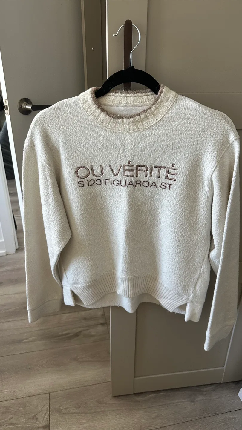 Ou Verite Cream Sweater - Size S