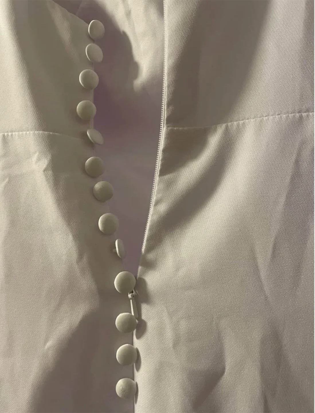 White Formal Dress image indicator(3)