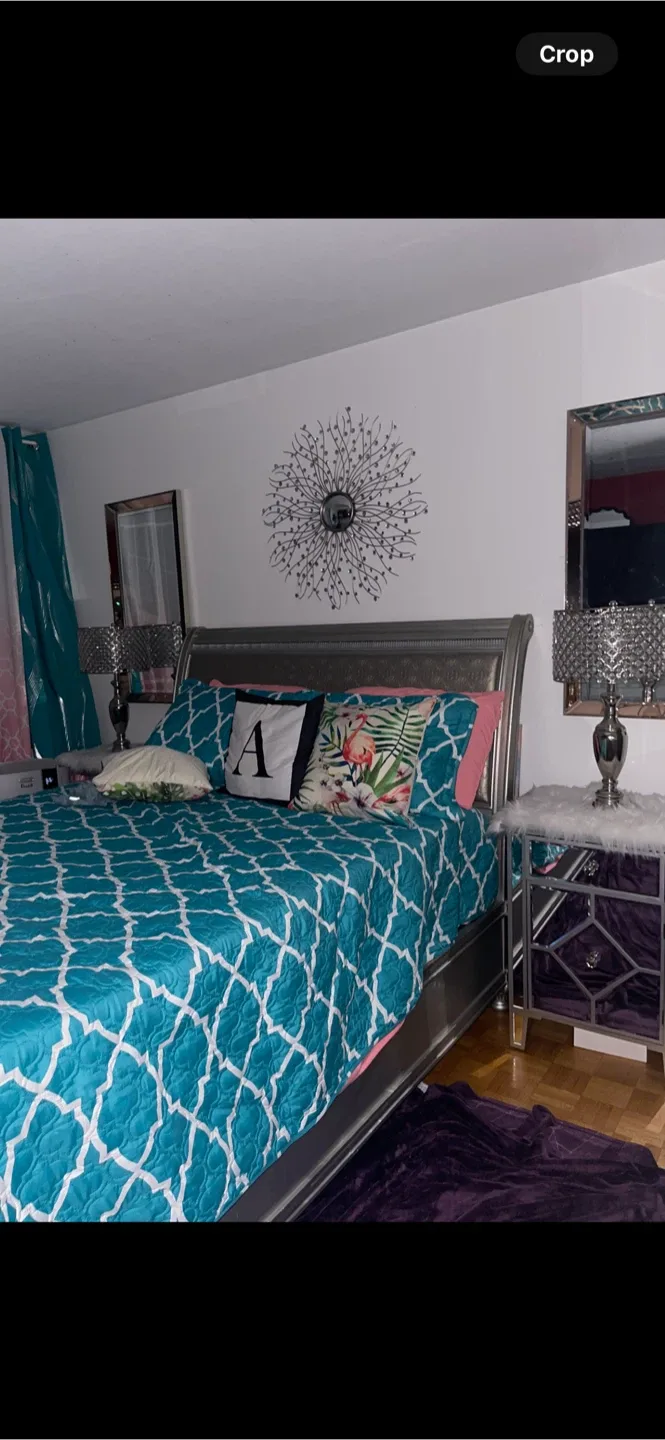 - Bed, 1 matching Nightstand, Mirror & dresser , Talboy