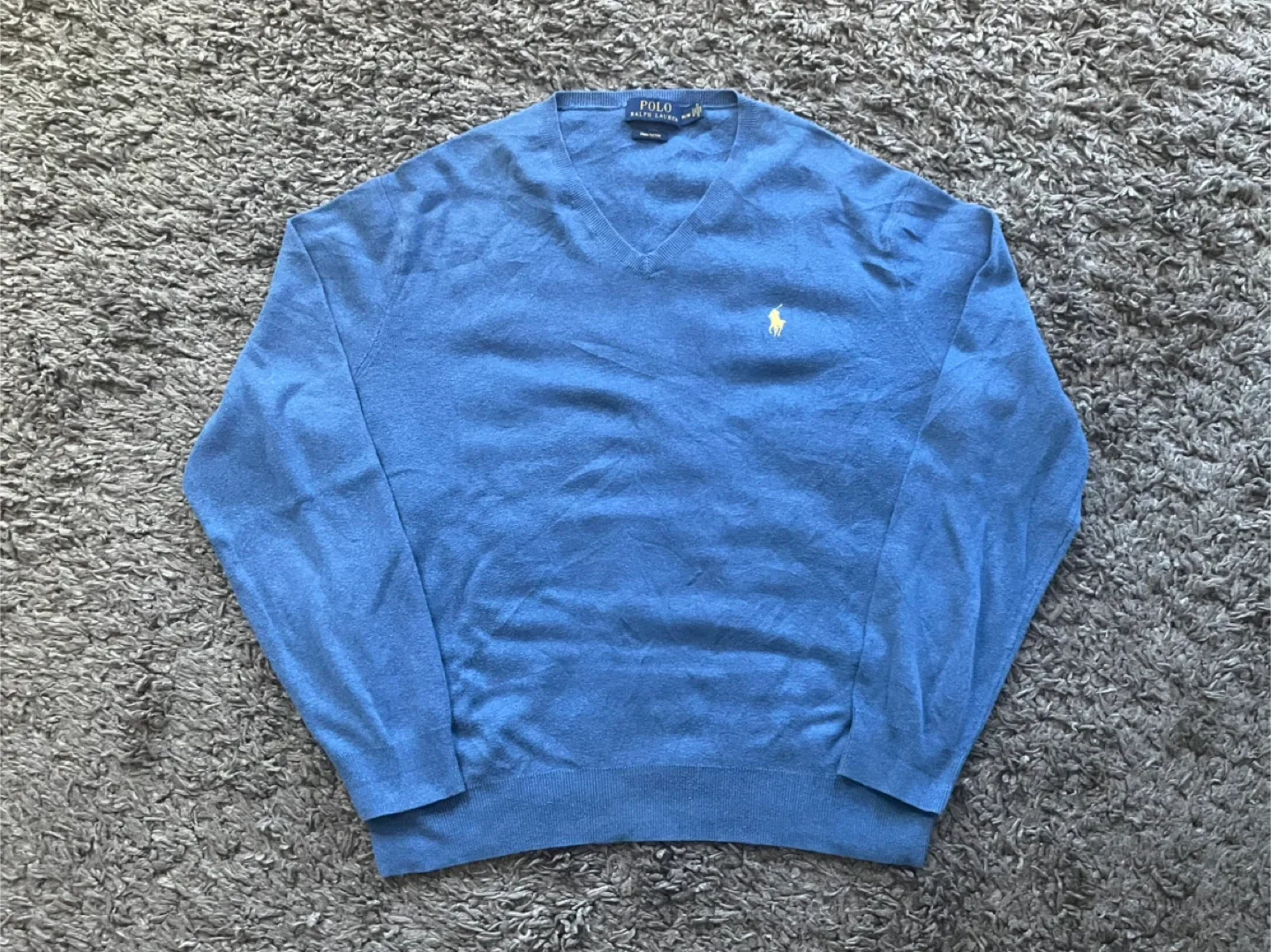 Ralph Lauren V-Neck Sweater (medium) thumbnail