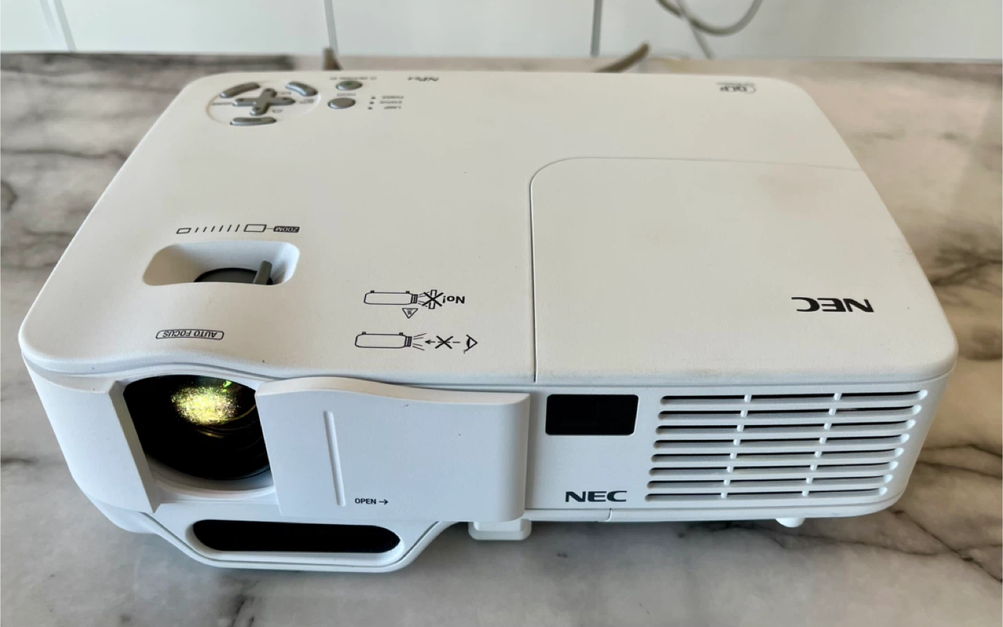 NEC NP64 Portable Projector - photo 2