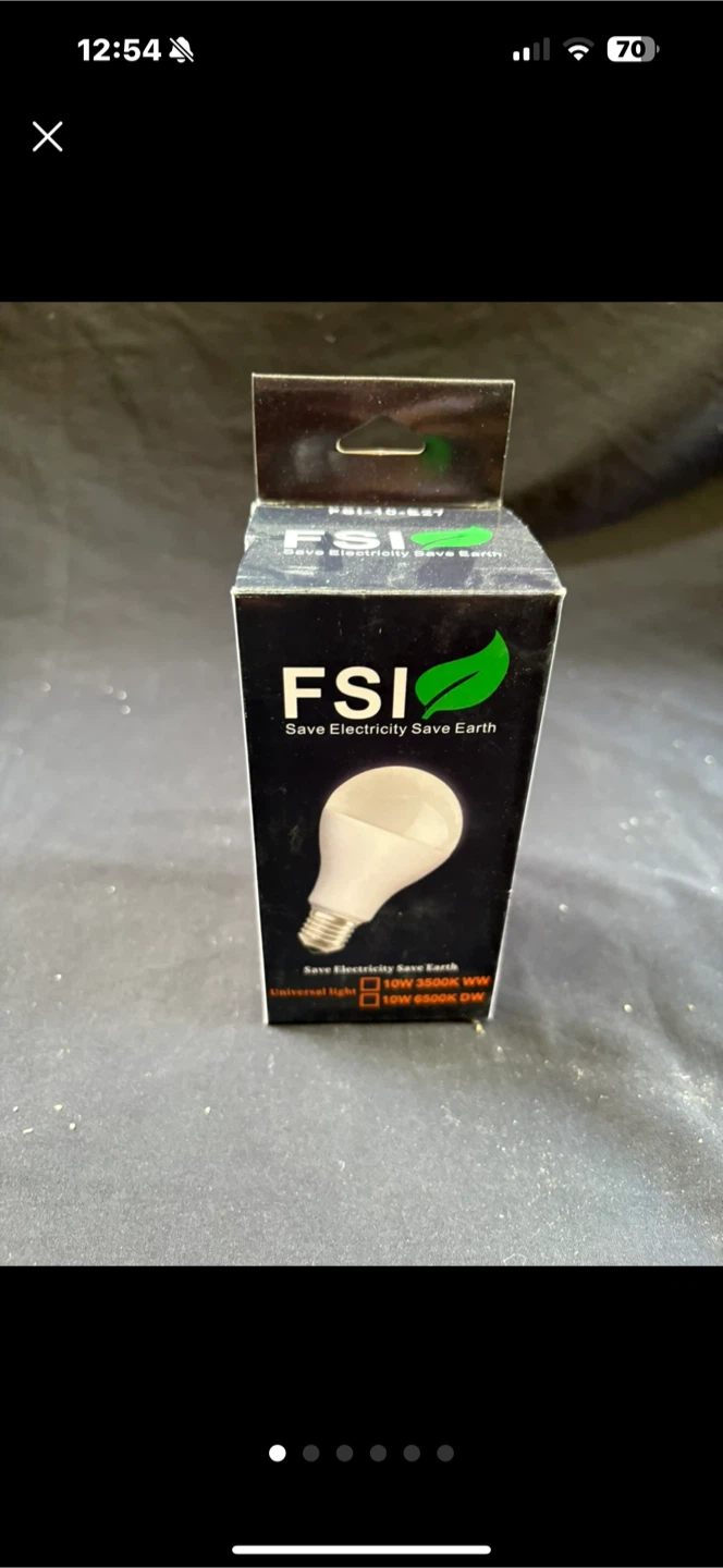 FSI-10-E27 LED Light Bulb - NEW