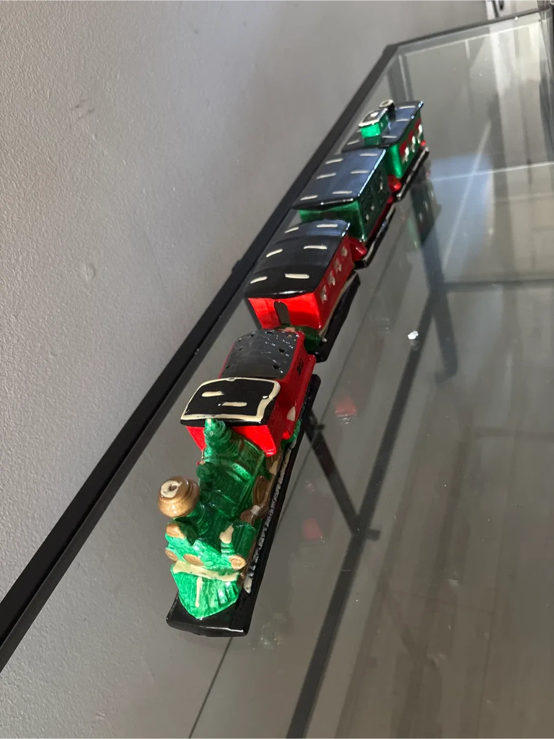 Fine Earthenware Train Set image indicator(5)