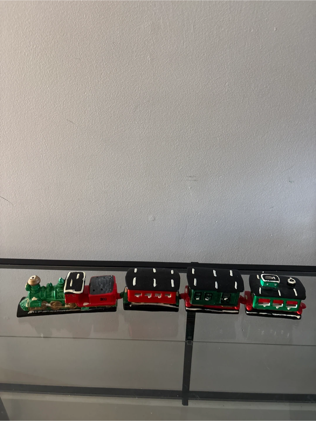Fine Earthenware Train Set - photo 3