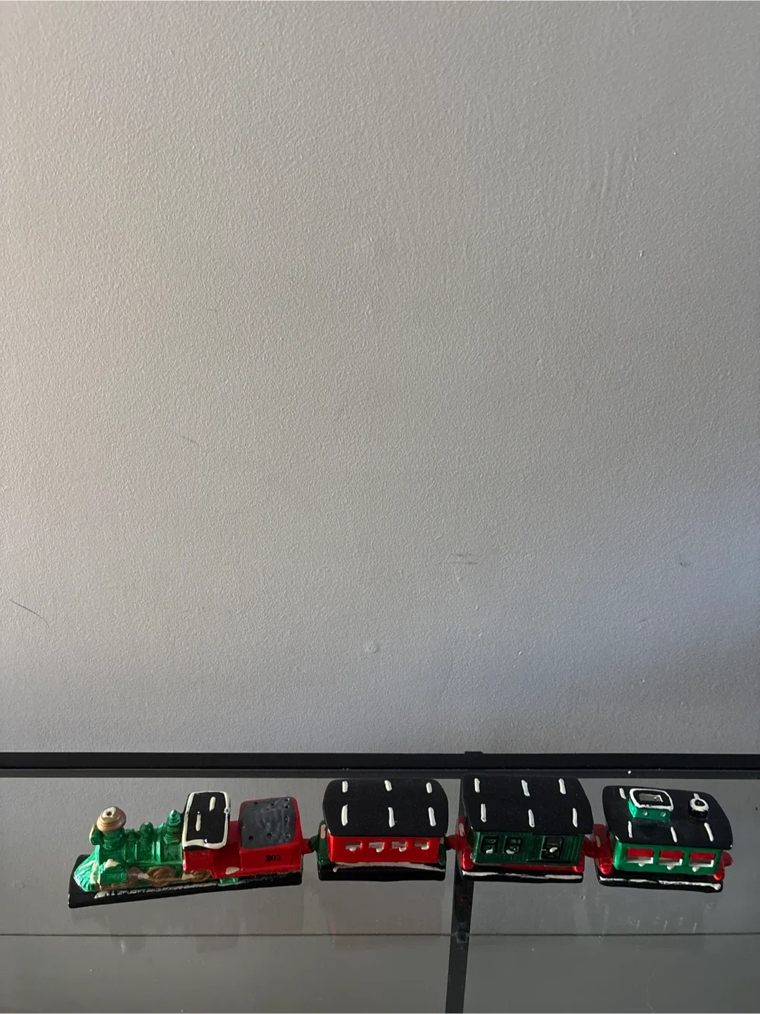 Fine Earthenware Train Set image indicator(6)