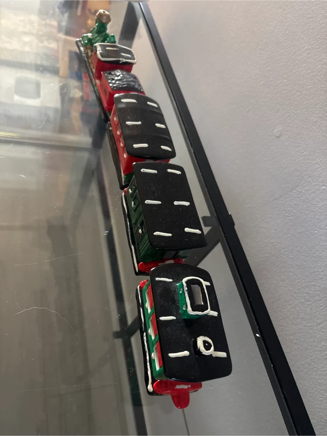 Fine Earthenware Train Set image indicator(8)