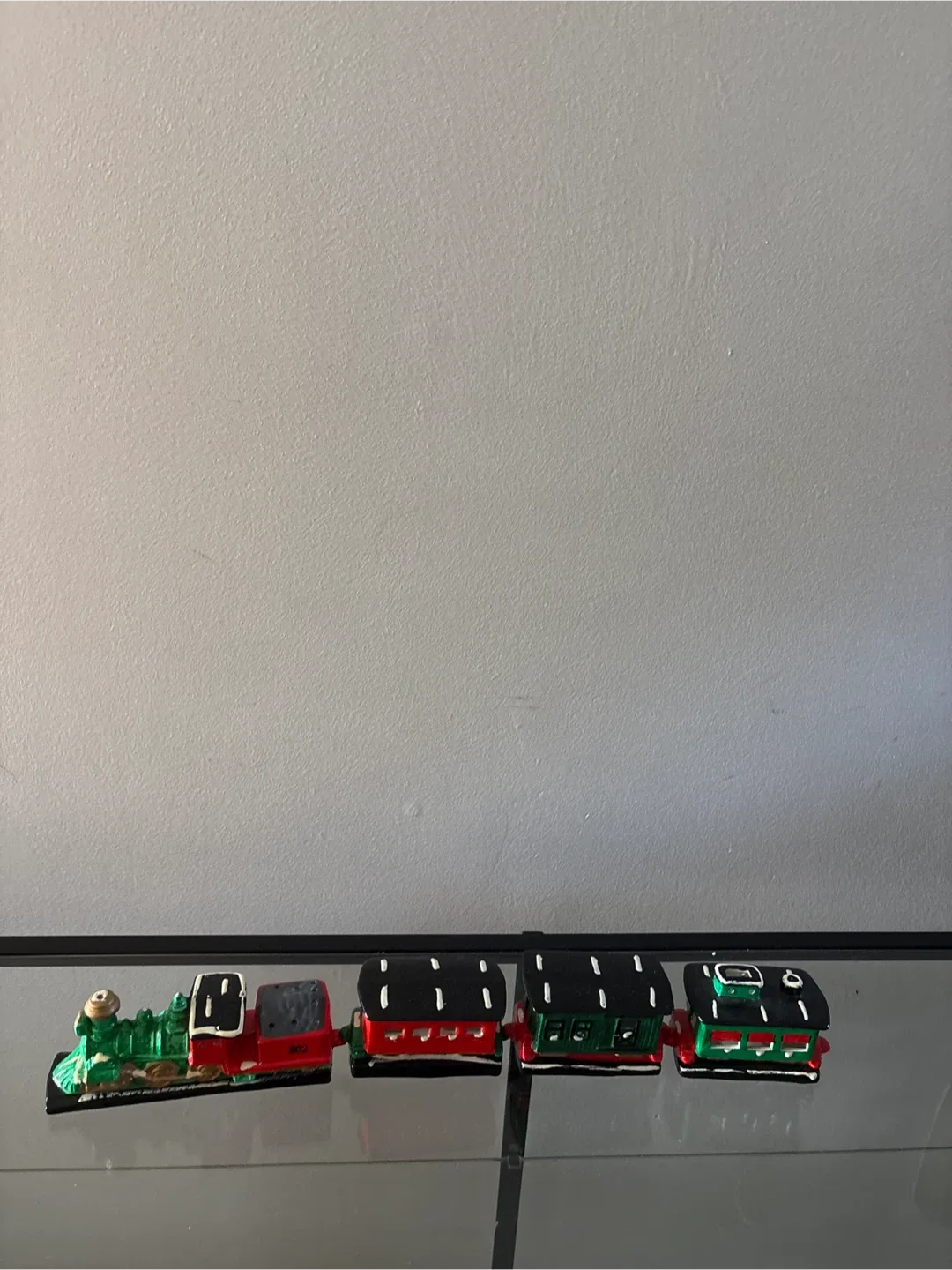 Fine Earthenware Train Set image indicator(9)