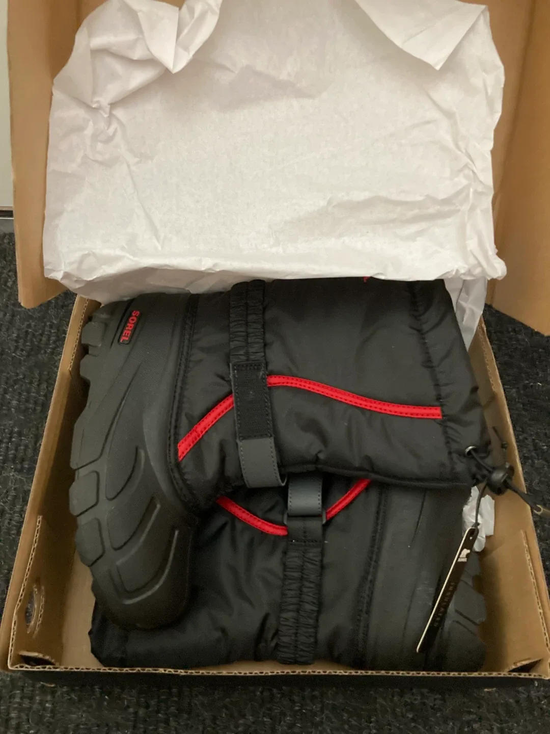 NEW Sorel boots size 3 image indicator(3)