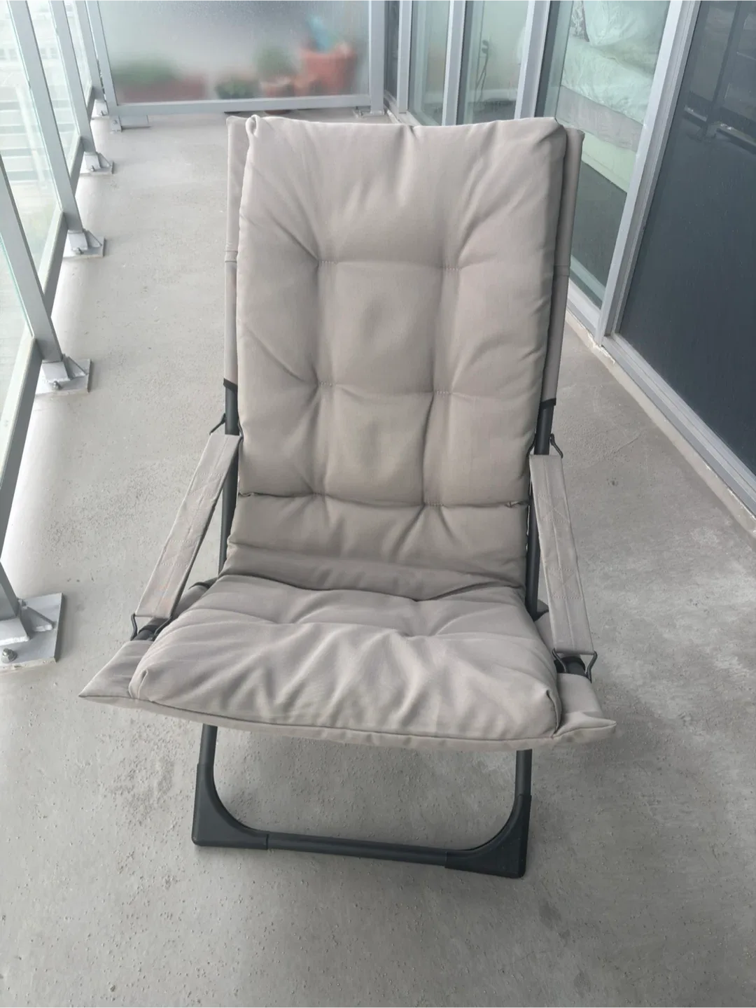 2 Folding Camping Chair - Grey image indicator(2)