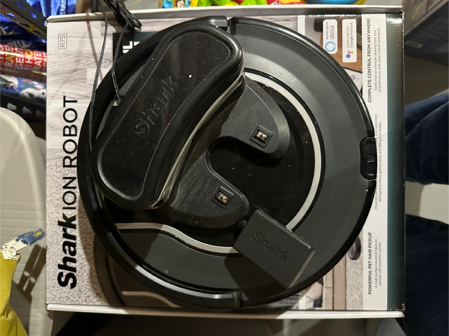 Shark ION ROBOT R75 Vacuum Cleaner - photo 4