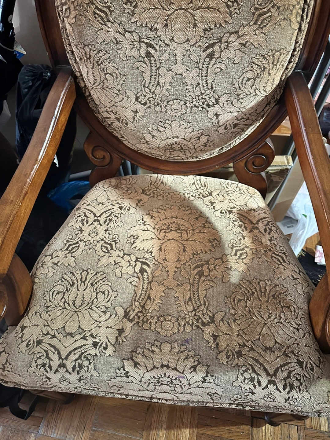 Vintage Armchair with Floral Pattern - photo 3