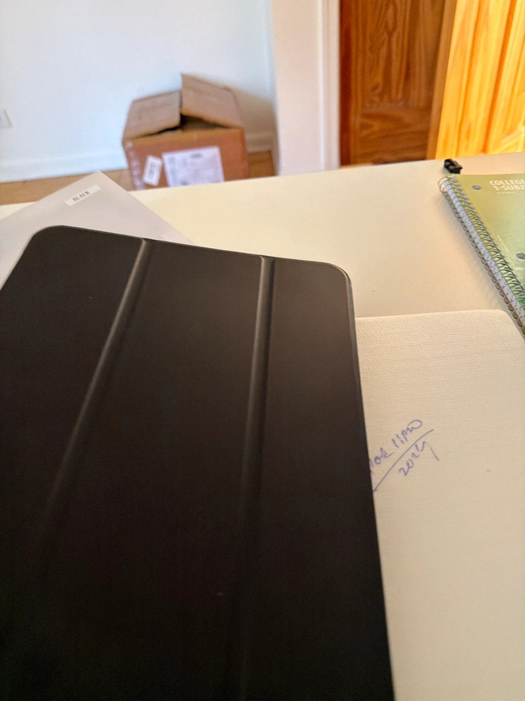 Pro 11 (2024) Black iPad Case + Screen guard - New - photo 3