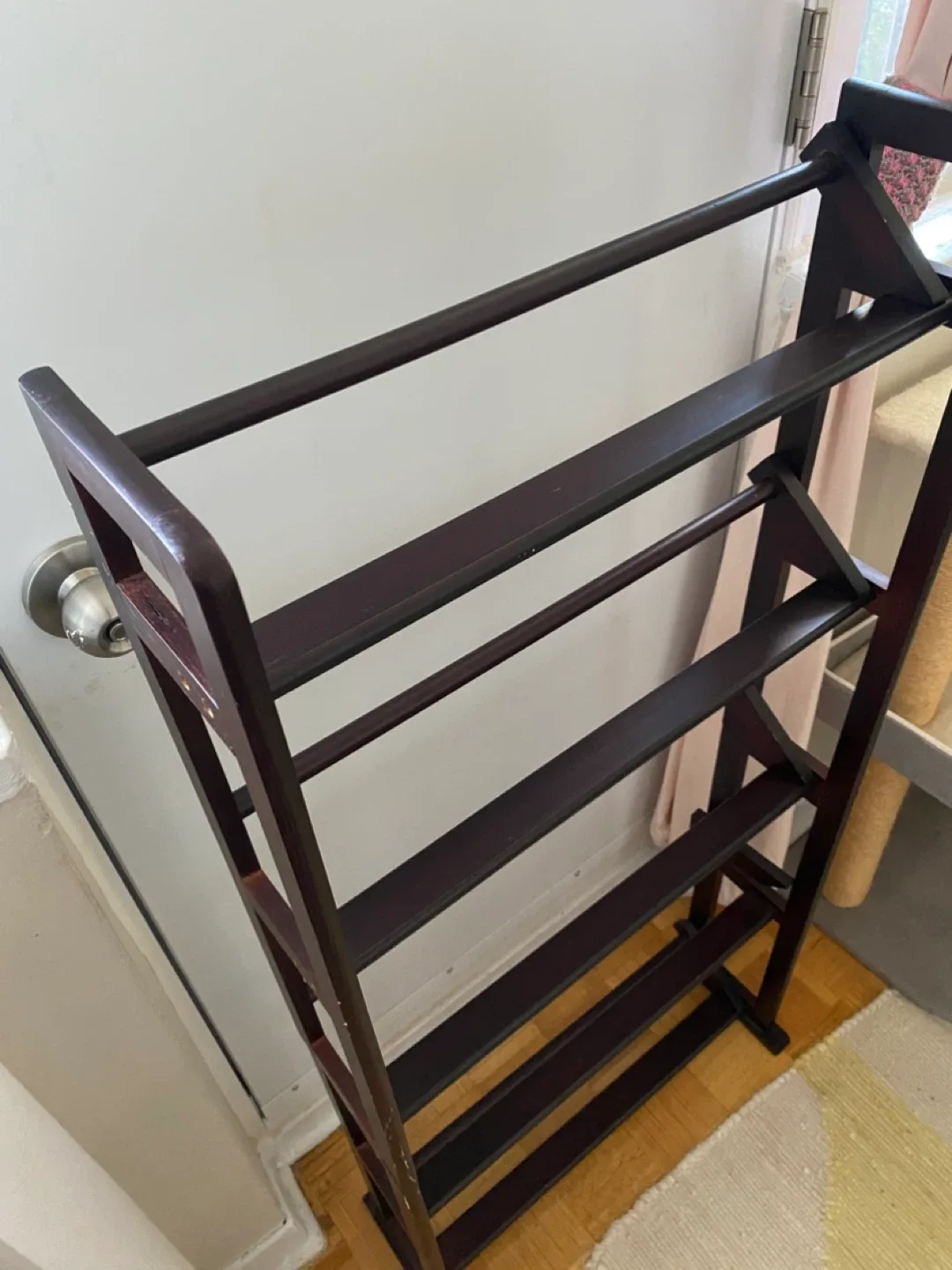 Wooden shoe rack image indicator(3)