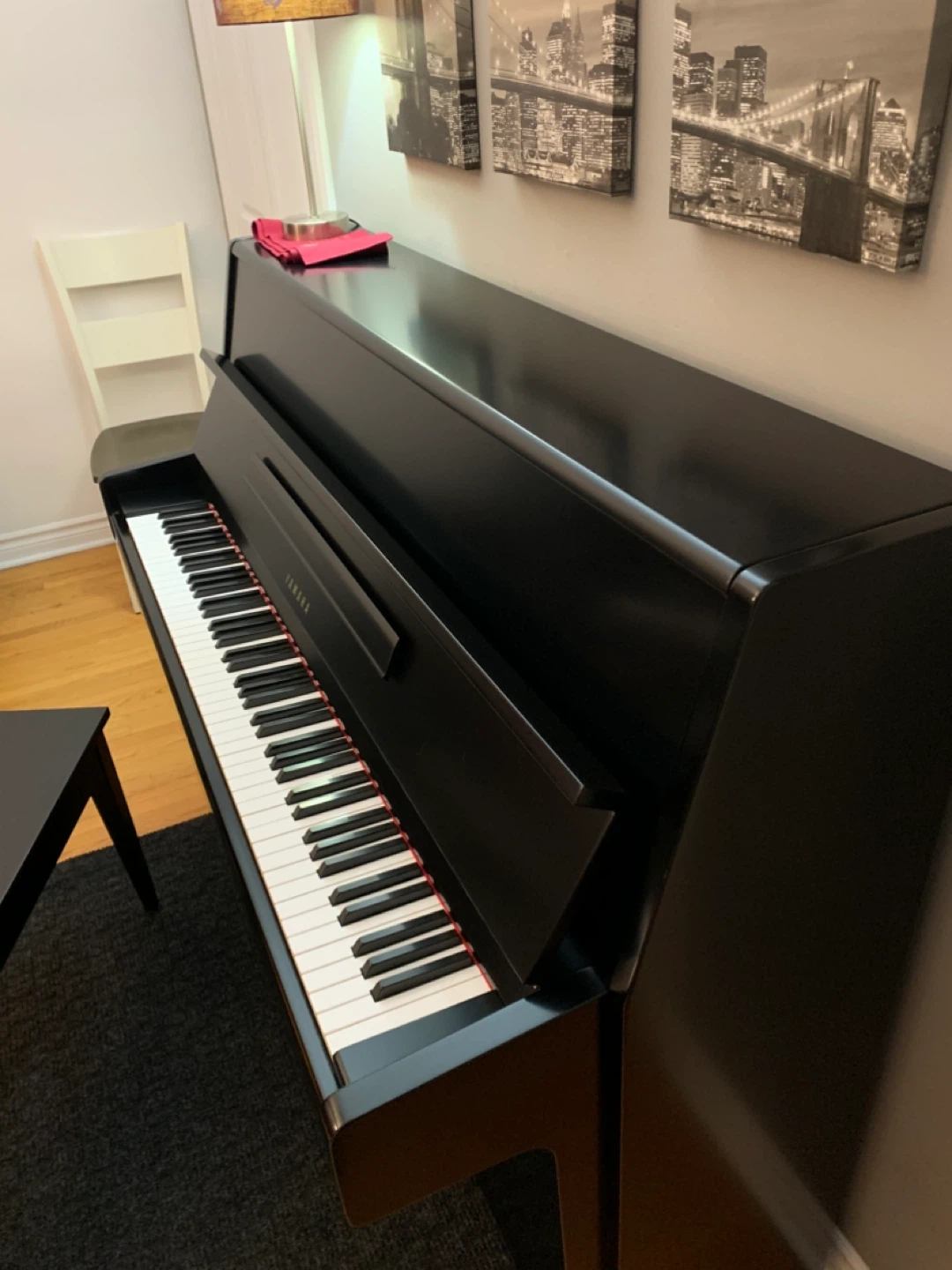 Yamaha Upright Piano - Black - photo 4