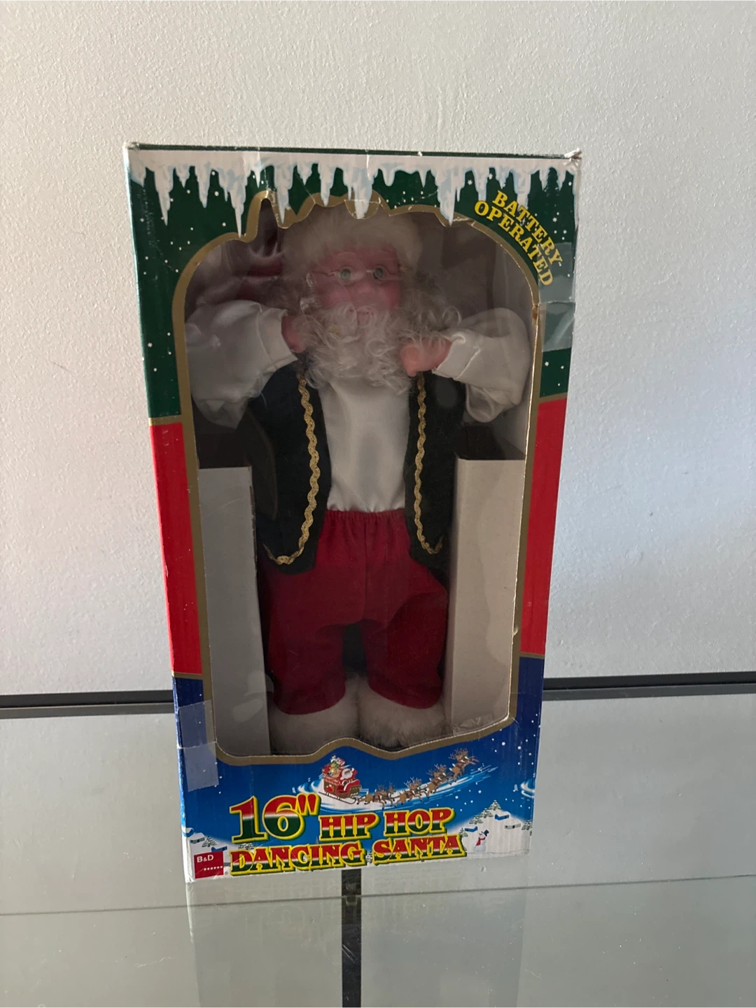 16" Hip Hop Dancing Santa