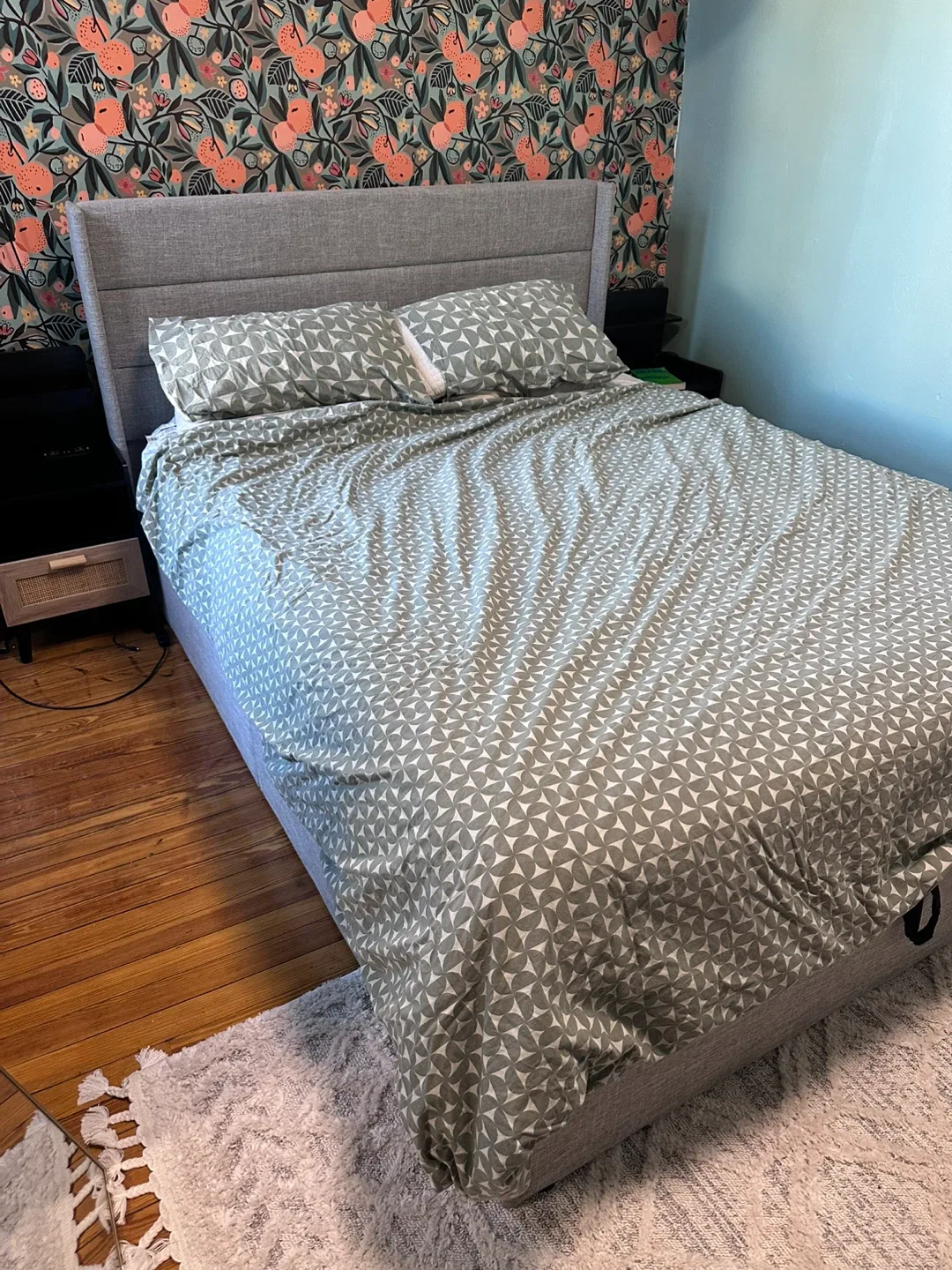 Queen Size Bed Frame with Storage image indicator(2)