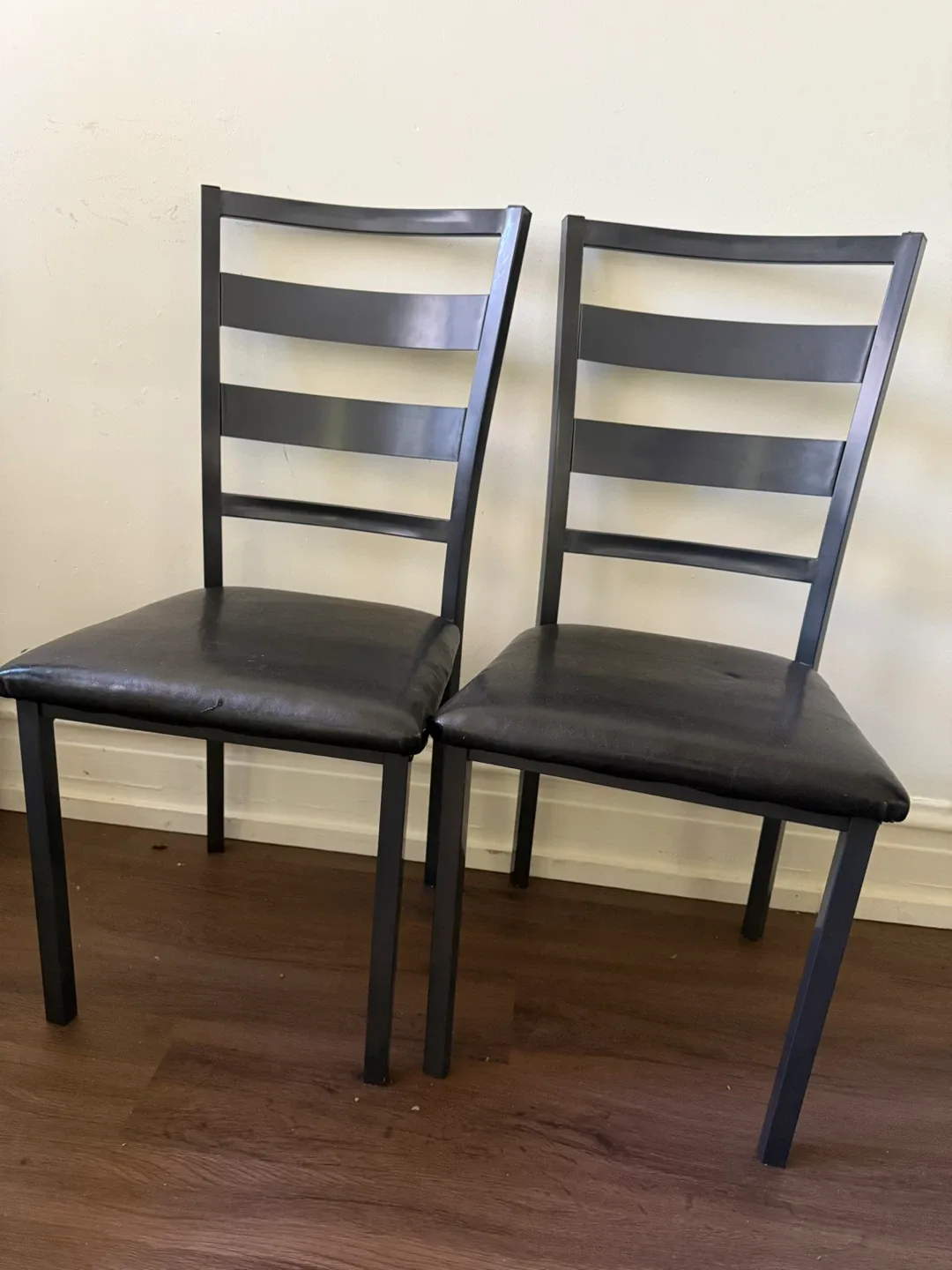 House Furniture and Kitchen Equipment image indicator(2)