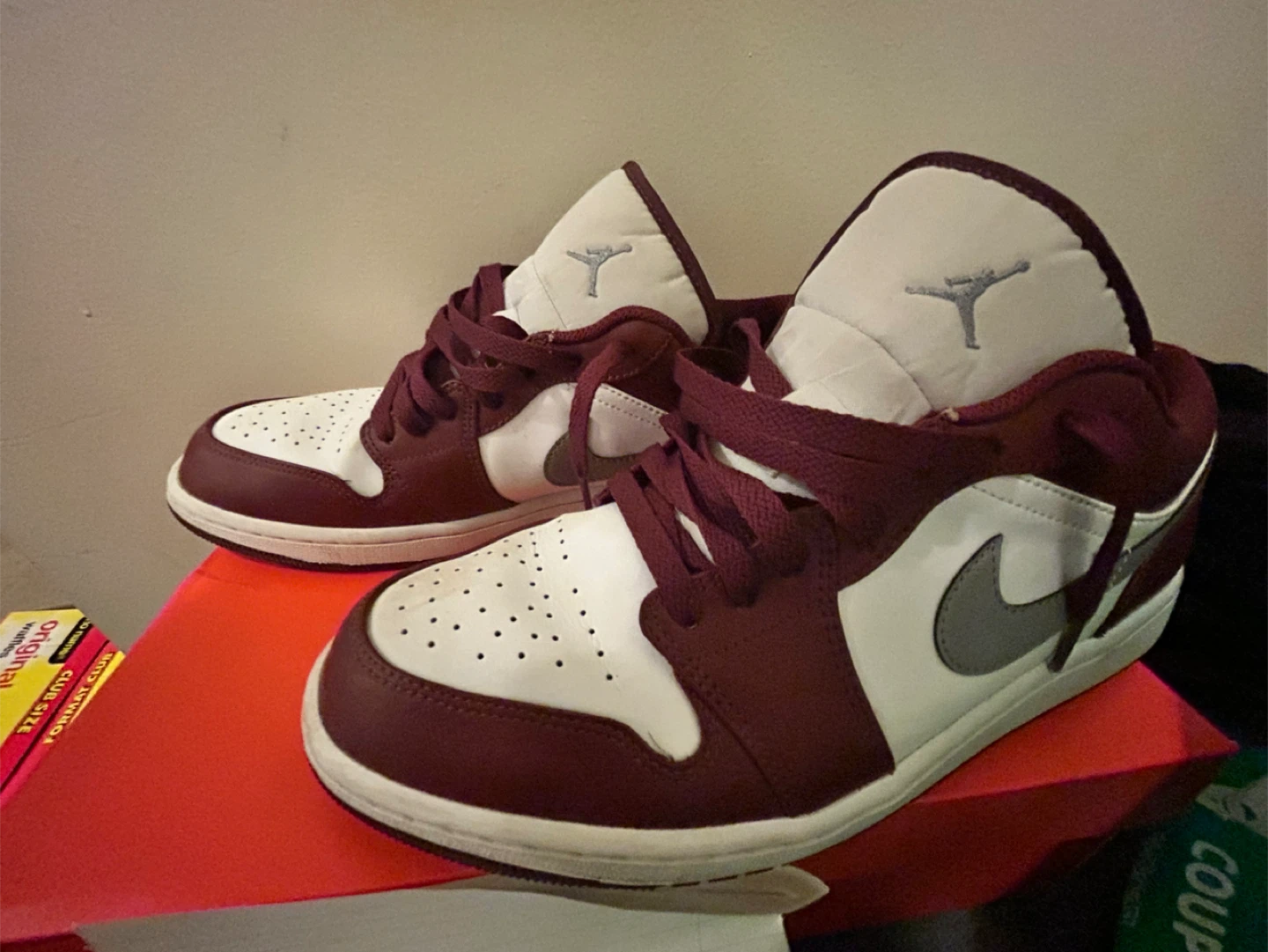 Air Jordan 1 Low white Bordeaux - photo 4